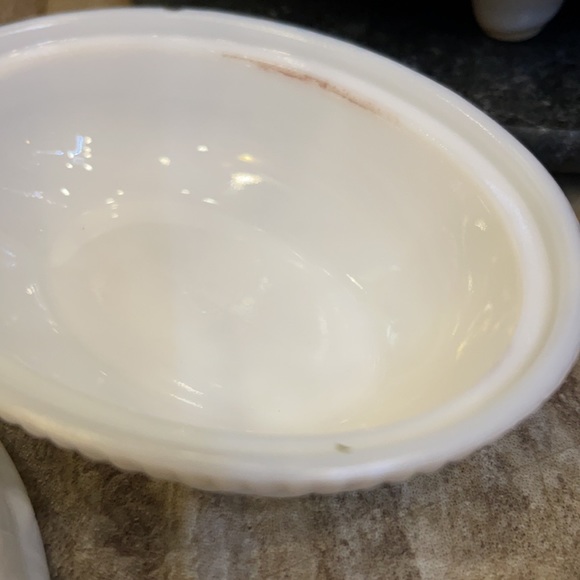 🎶 vintage milk glass little hen🎶 - Picture 14 of 17